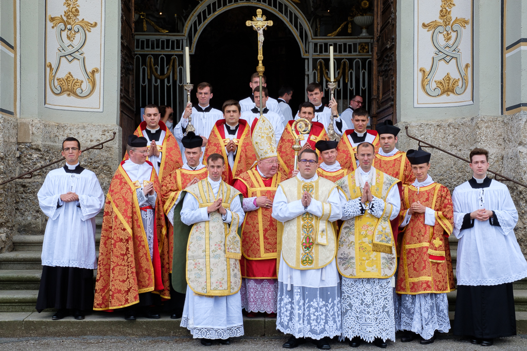 Les ordinations du 26 juin en&nbsp;vidéo